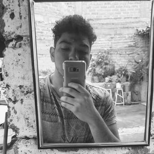 Meet your Posher, Jonathan